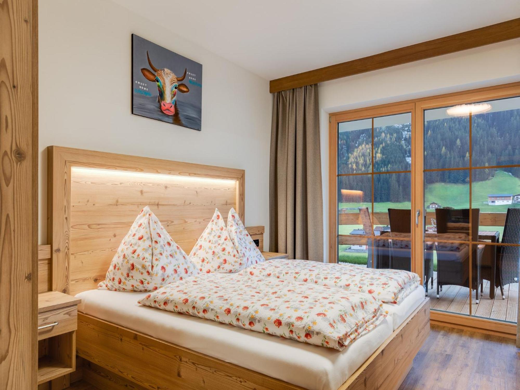 Luxurious Apartment With Sauna In Koenigsleiten Wald im Pinzgau Luaran gambar